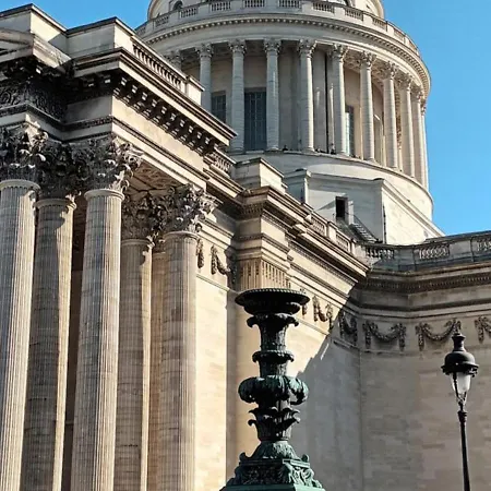 Apartamento Heart Of Saint-germain-des-pres - Charming & Smart - For 2 People *