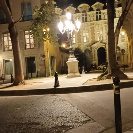 Heart Of Saint-germain-des-pres - Charming & Smart - For 2 People * باريس